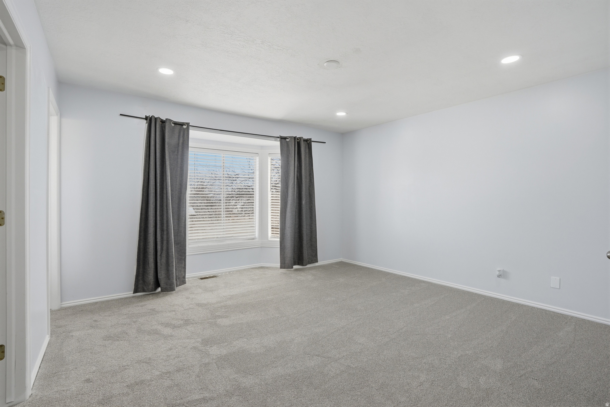 OQUIRRH SHADOW - Residential