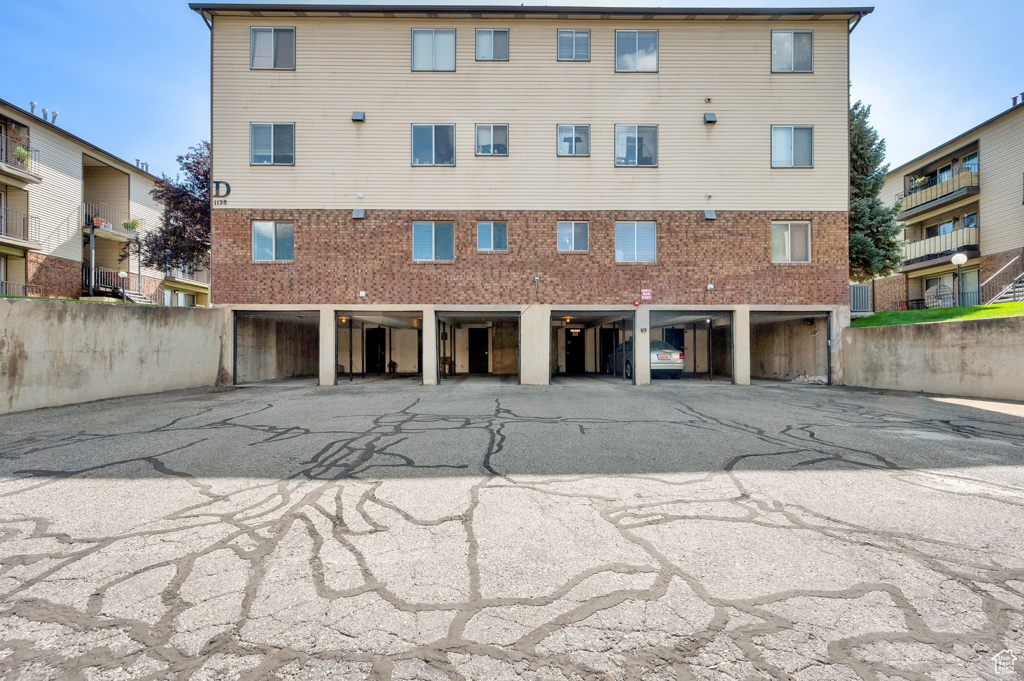 COTTONWOOD - Residential