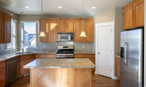 Tiny photo for 1420 E FIRELIGHT WAY, Sandy, UT 84092 (MLS # 2144281)