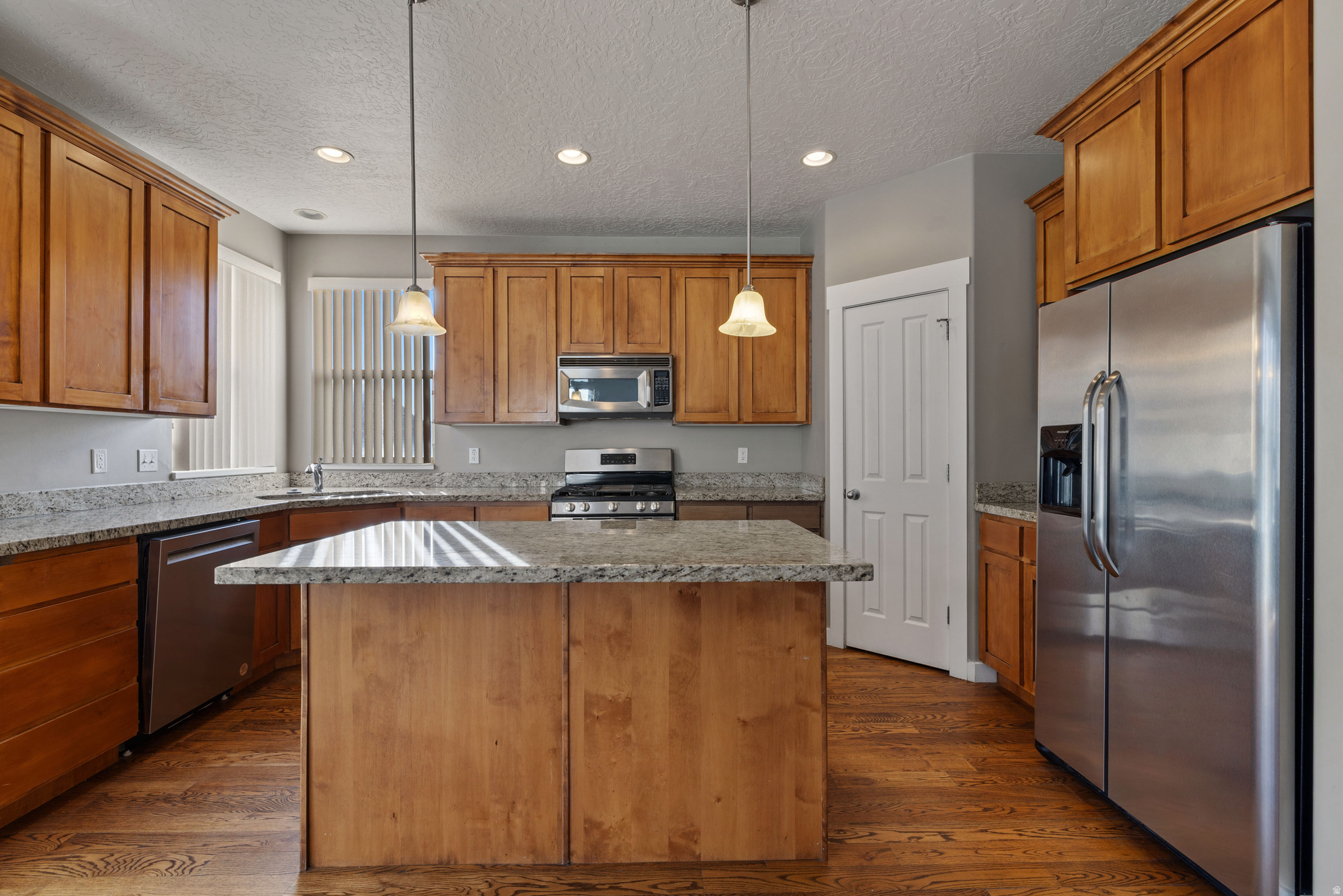 HEARTHSTONE - Residential