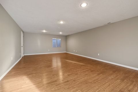 Tiny photo for 1420 E FIRELIGHT WAY, Sandy, UT 84092 (MLS # 2144281)
