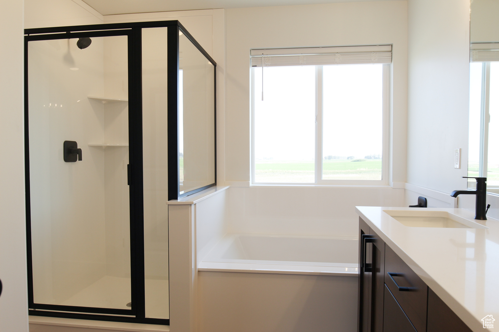 GOLDEN FOREST - Residential