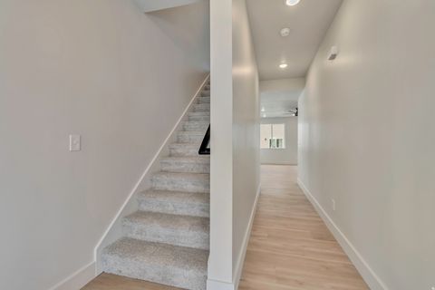 Tiny photo for 2535 W SANTA FE Dr, Springville, UT 84664 (MLS # 2148832)