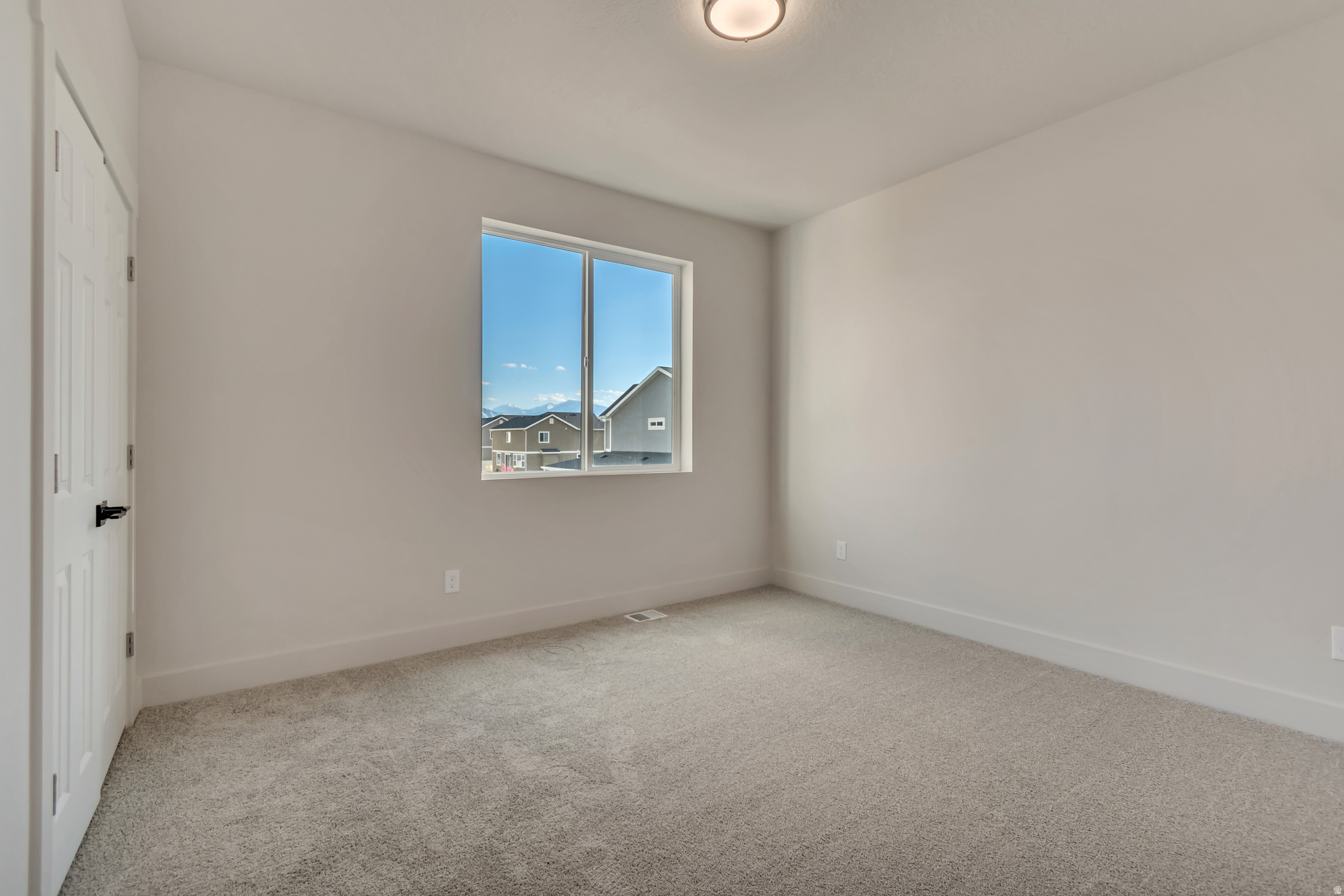 SUNRISE RANCH - Residential