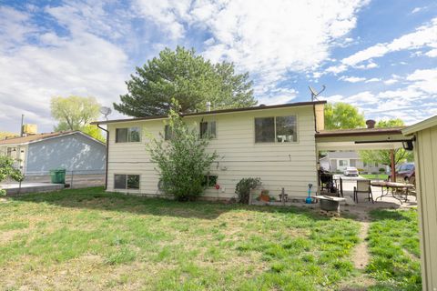 Tiny photo for 6712 S SOMERSET DR, West Jordan, UT 84084 (MLS # 2149520)