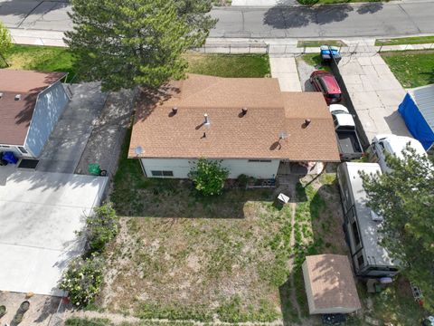 Tiny photo for 6712 S SOMERSET DR, West Jordan, UT 84084 (MLS # 2149520)