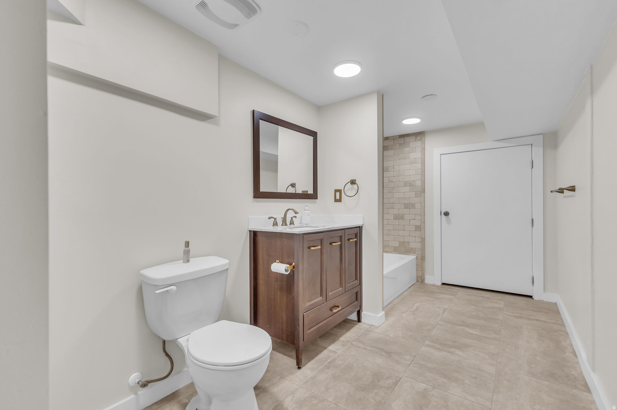 THORNWOOD - Residential