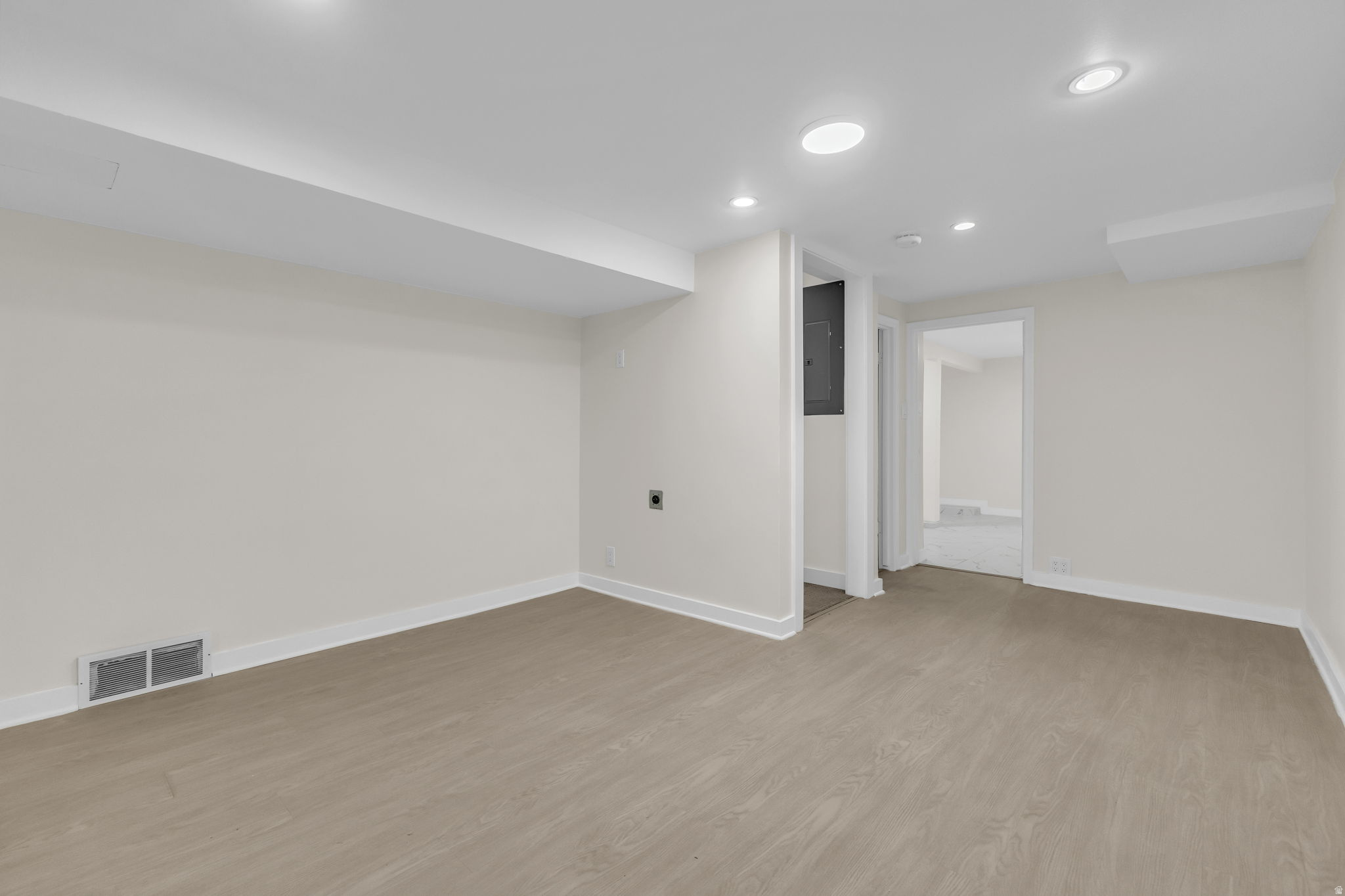 THORNWOOD - Residential