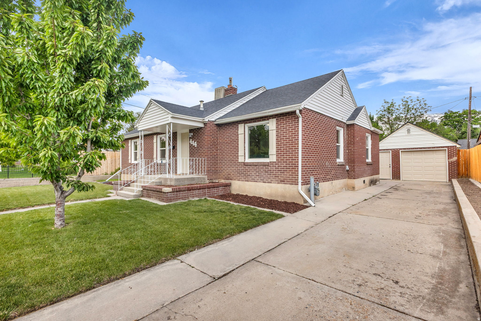 THORNWOOD - Residential