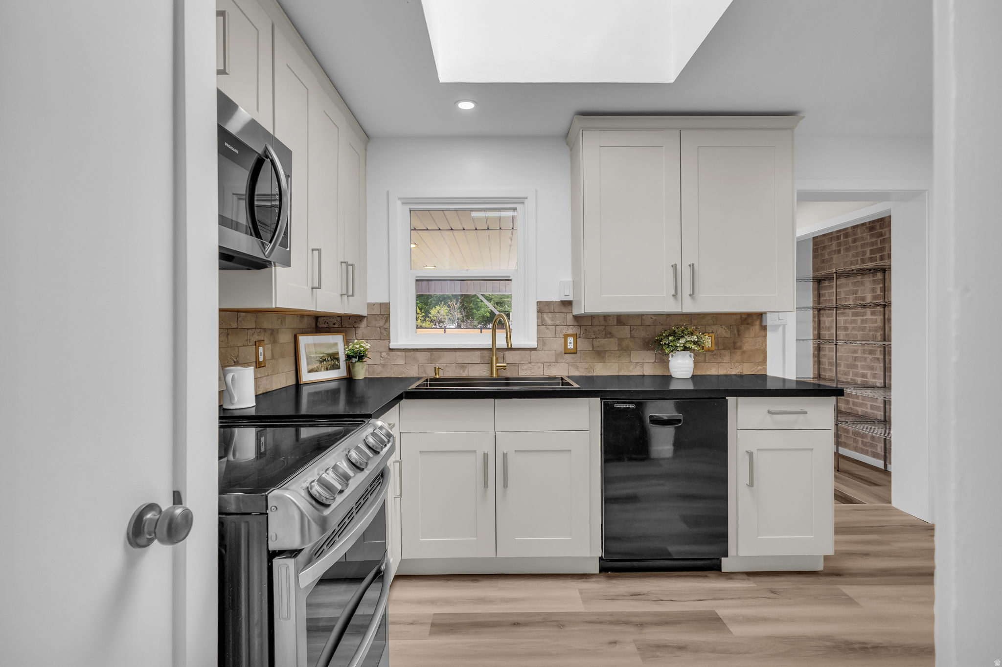THORNWOOD - Residential