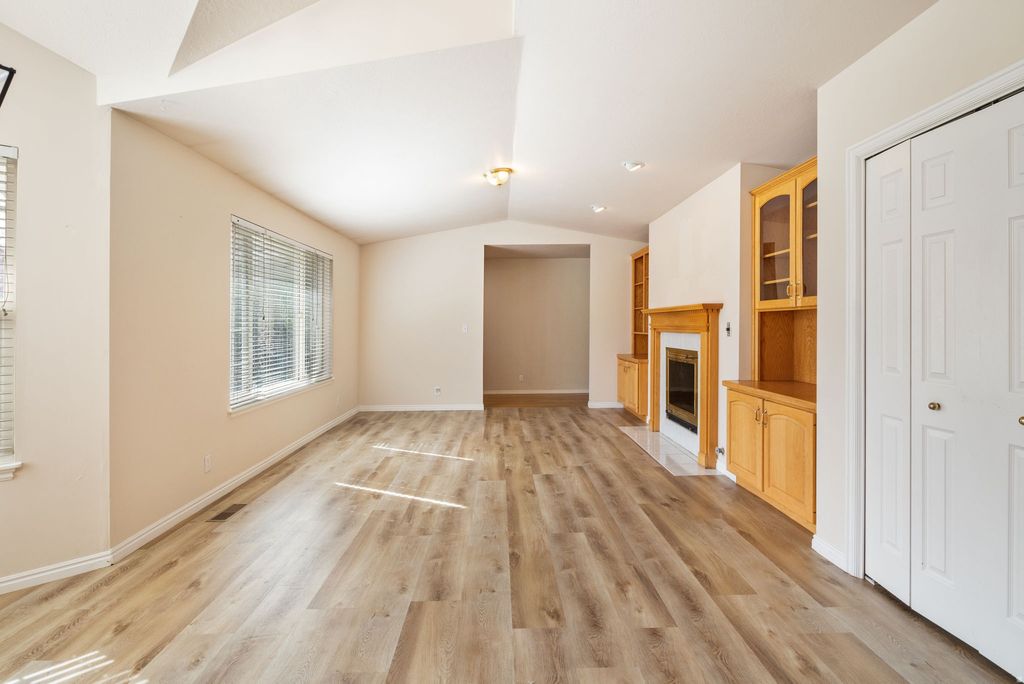 Photo of 2365 E CREEK RD S, Sandy, UT 84093 (MLS # 2128796)