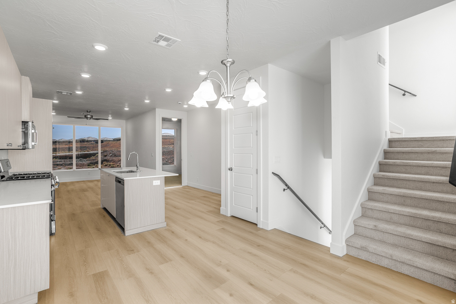 BECCO CREEK TOWNHOMES AT DIVARIO - Residential