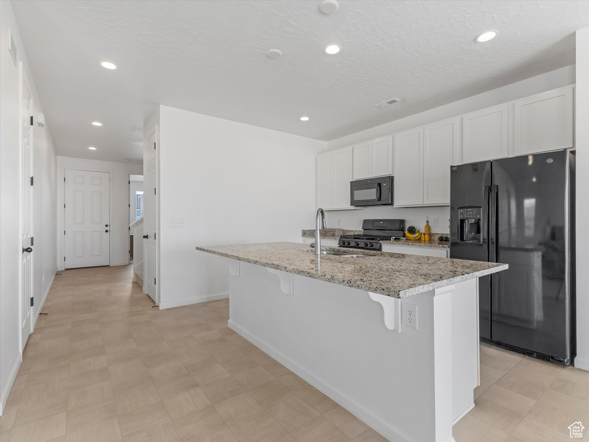 OVERLAKE - Residential