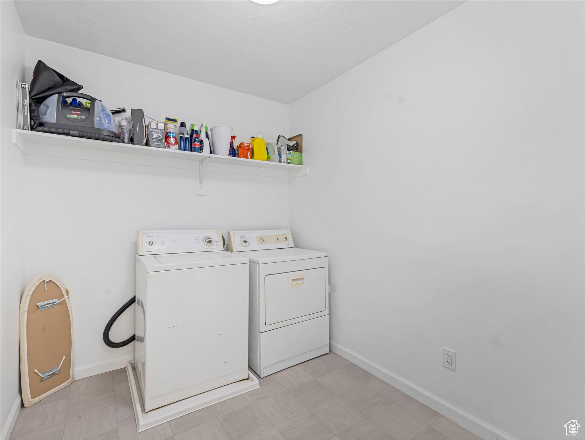 OVERLAKE - Residential