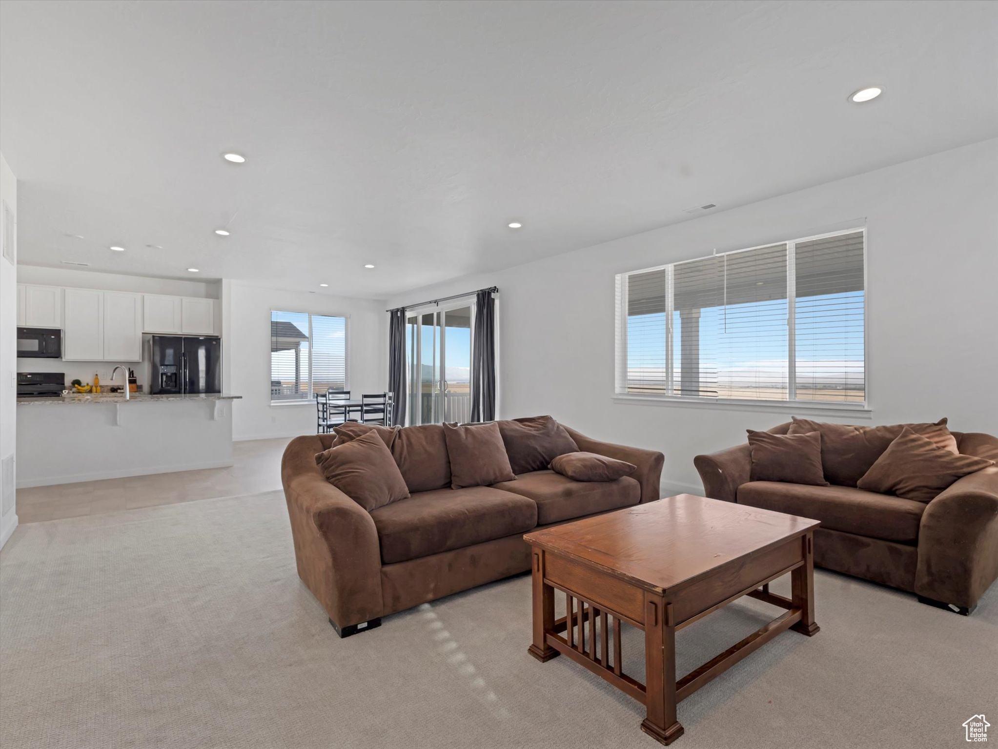 OVERLAKE - Residential