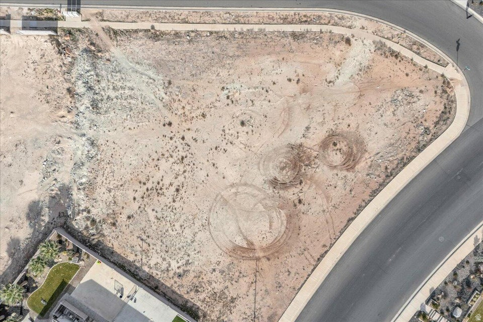 MEADOW VALLEY FARMS - Land