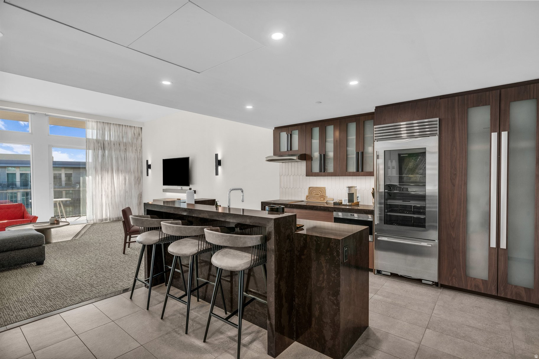 BLACK DESERT RESORT CENTER - Residential