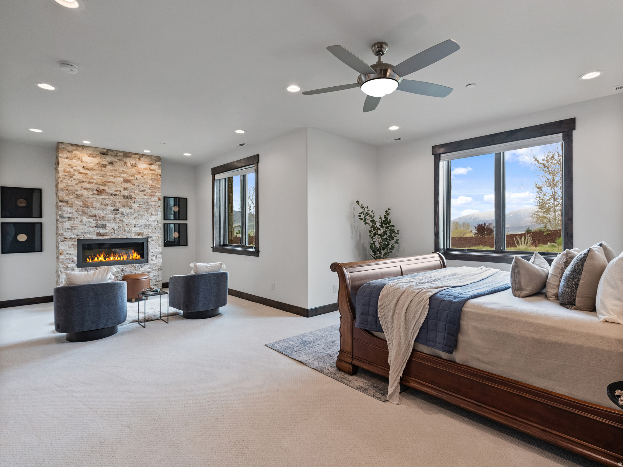 RED LEDGES - Residential