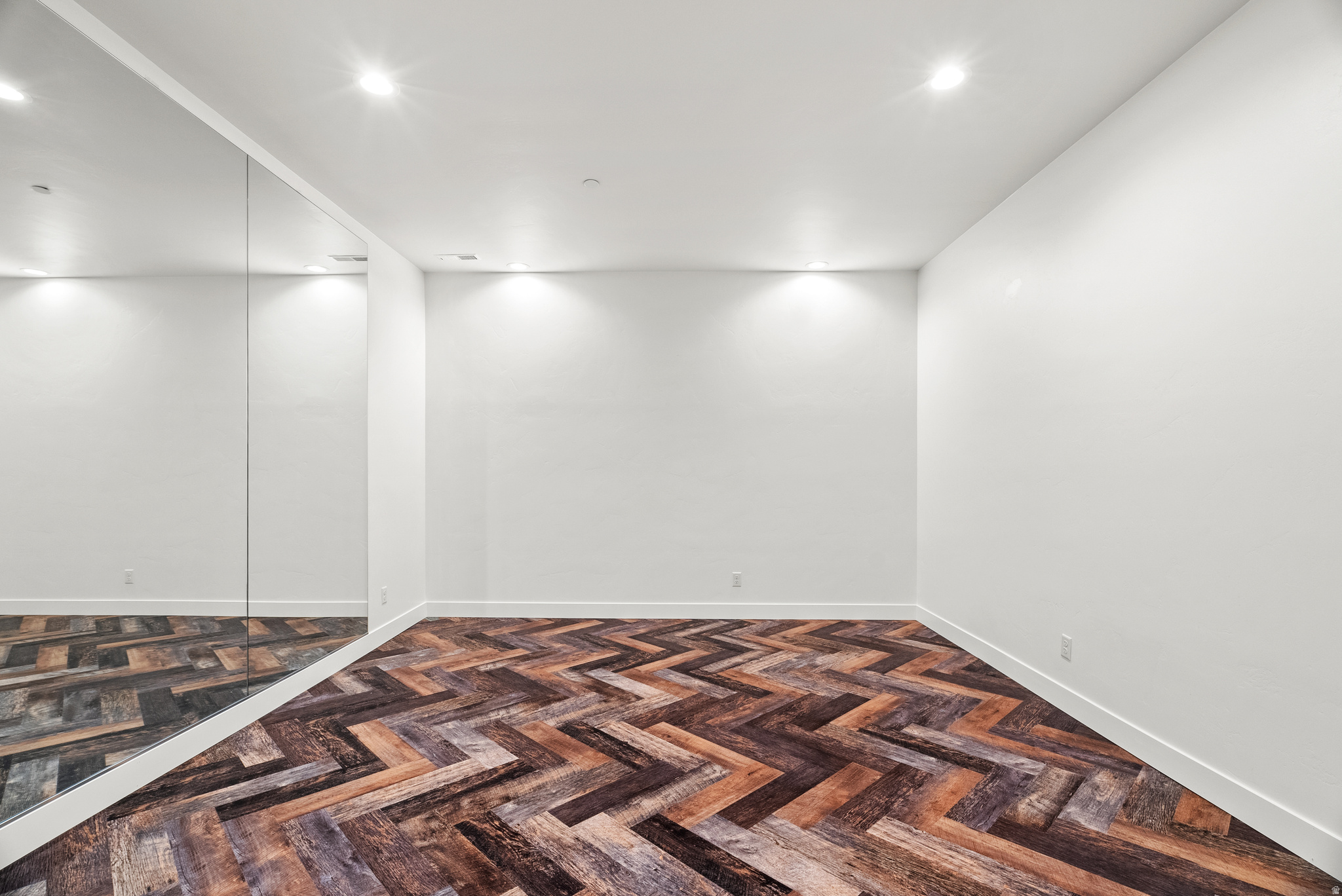 RED LEDGES - Residential