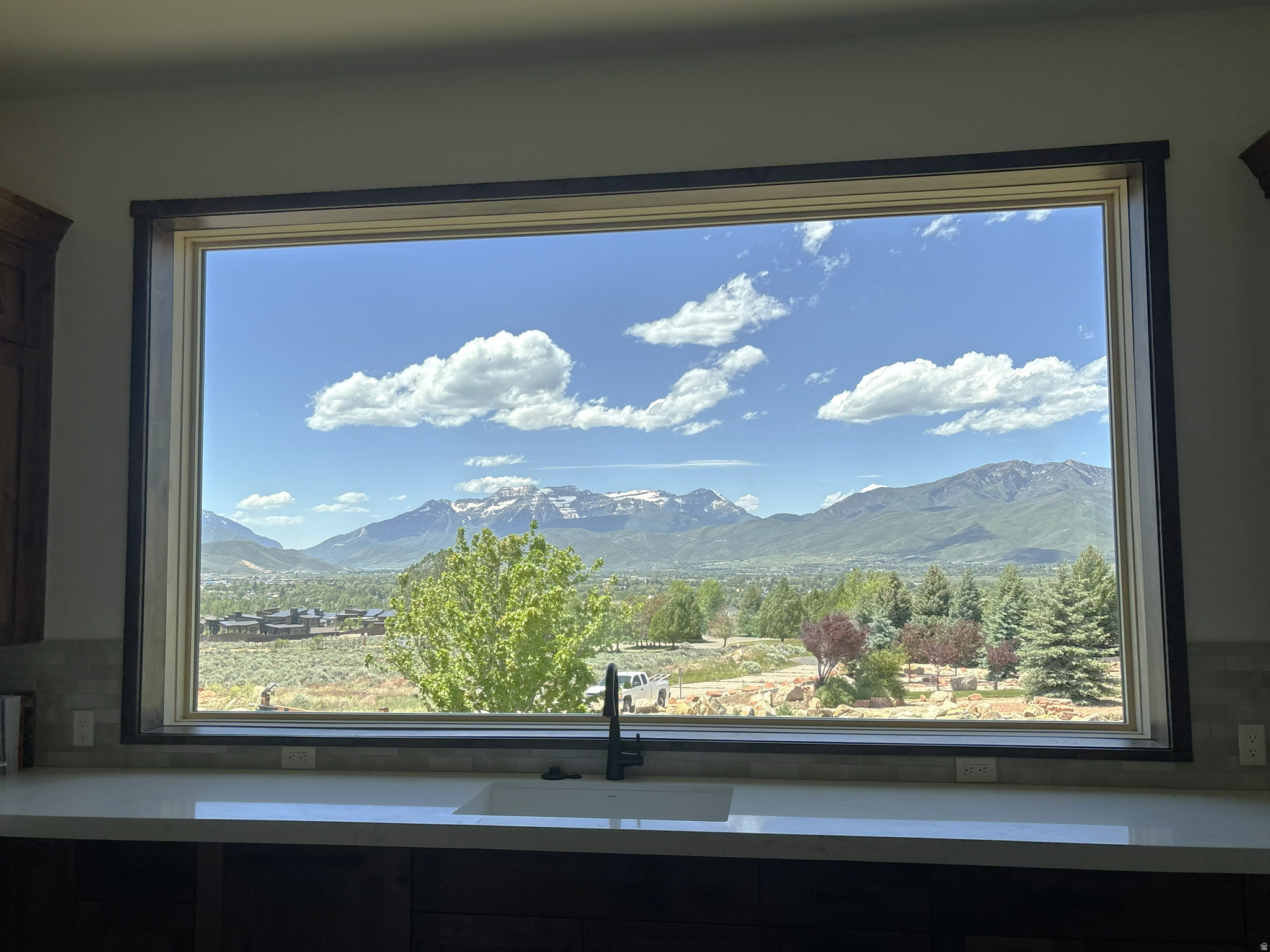 RED LEDGES - Residential