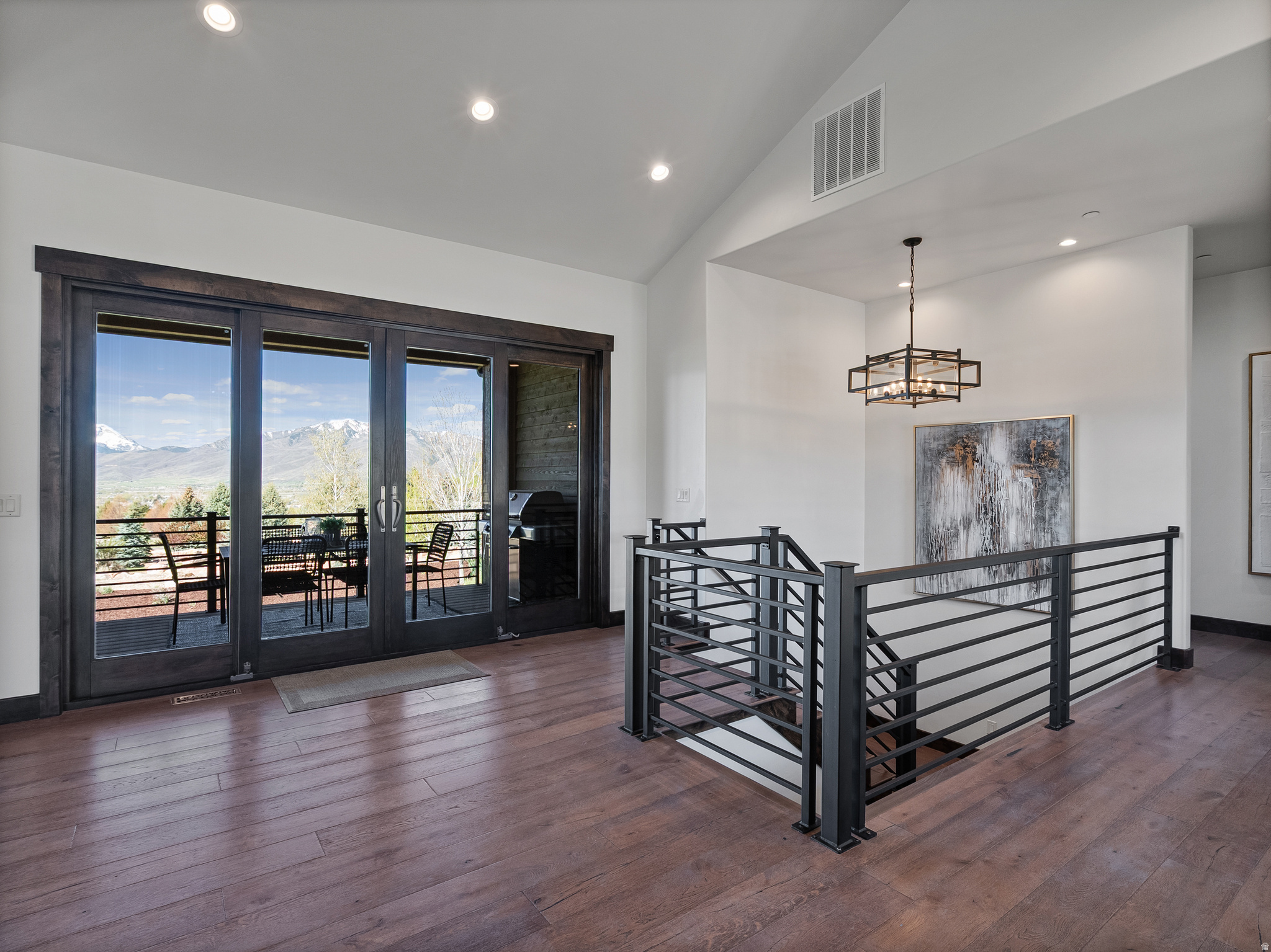 RED LEDGES - Residential