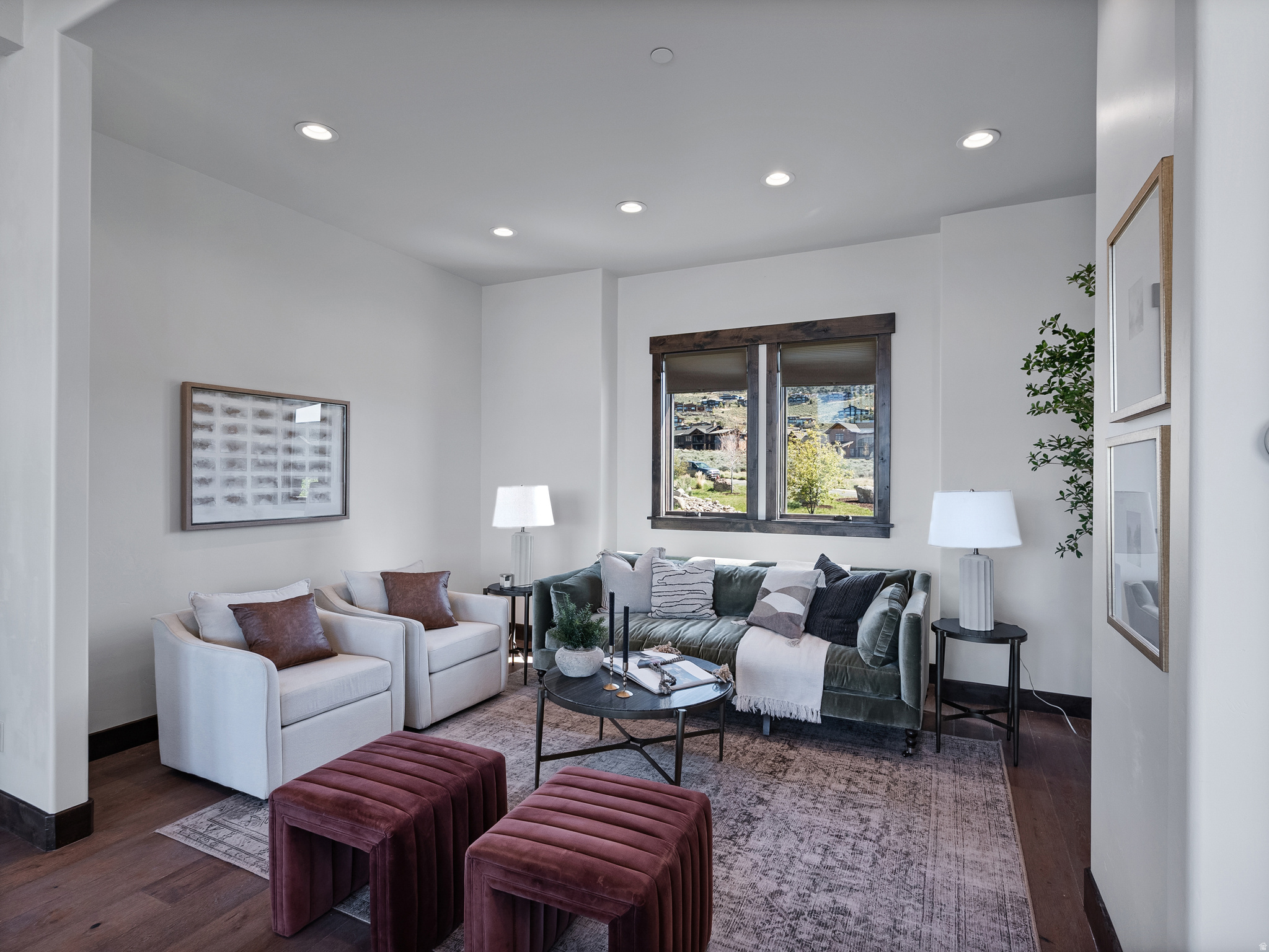 RED LEDGES - Residential
