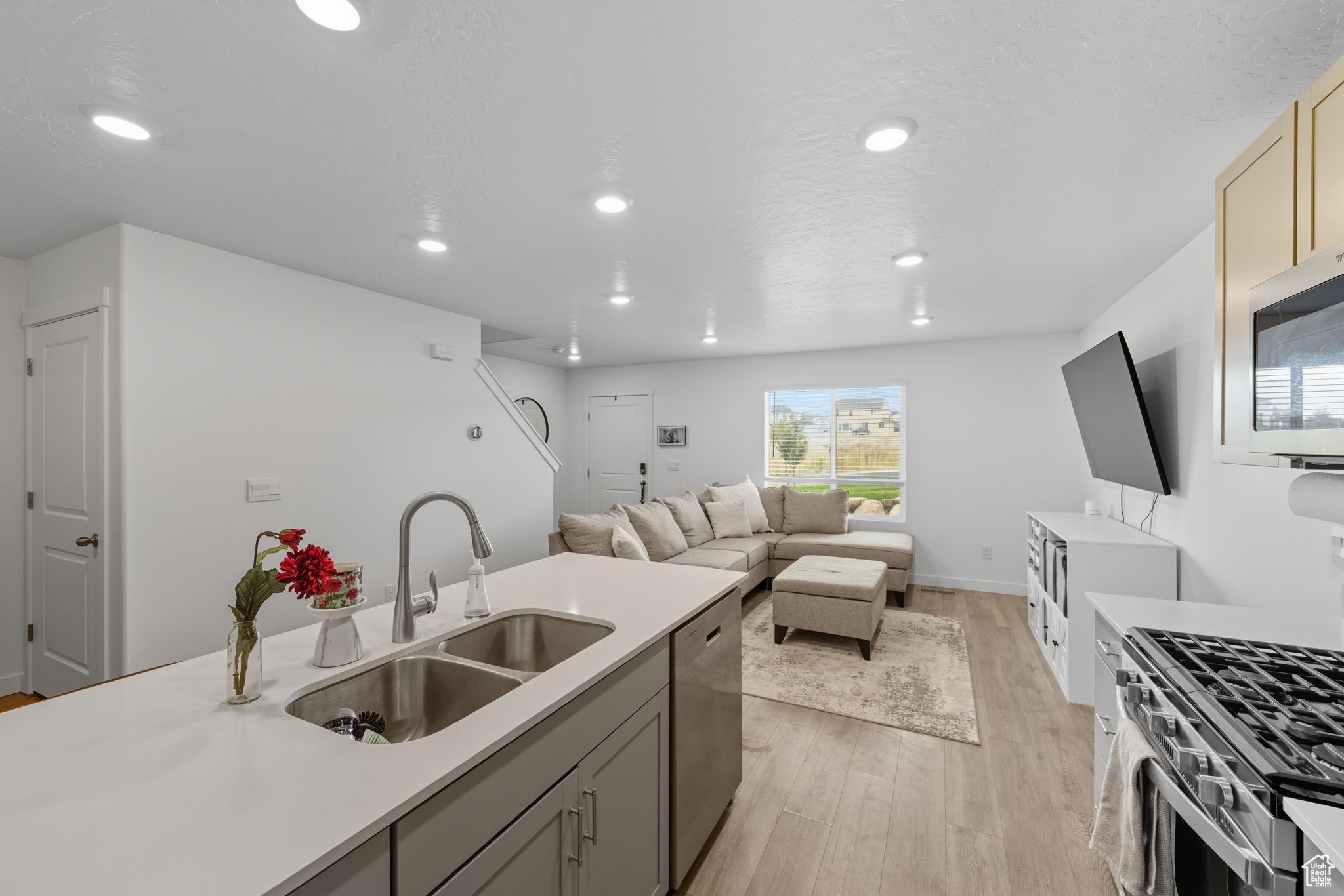 SPRING RANCH - Residential