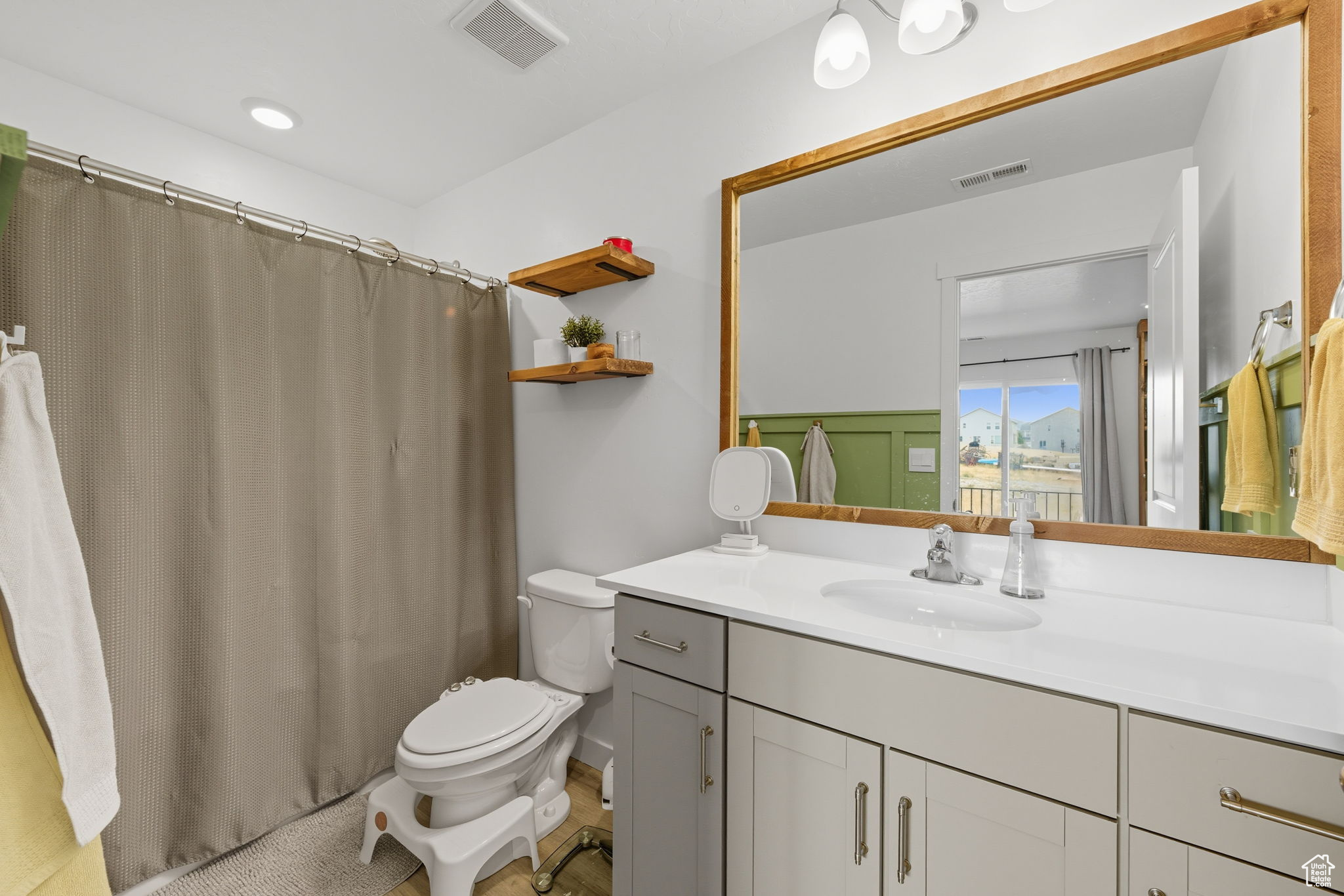 SPRING RANCH - Residential