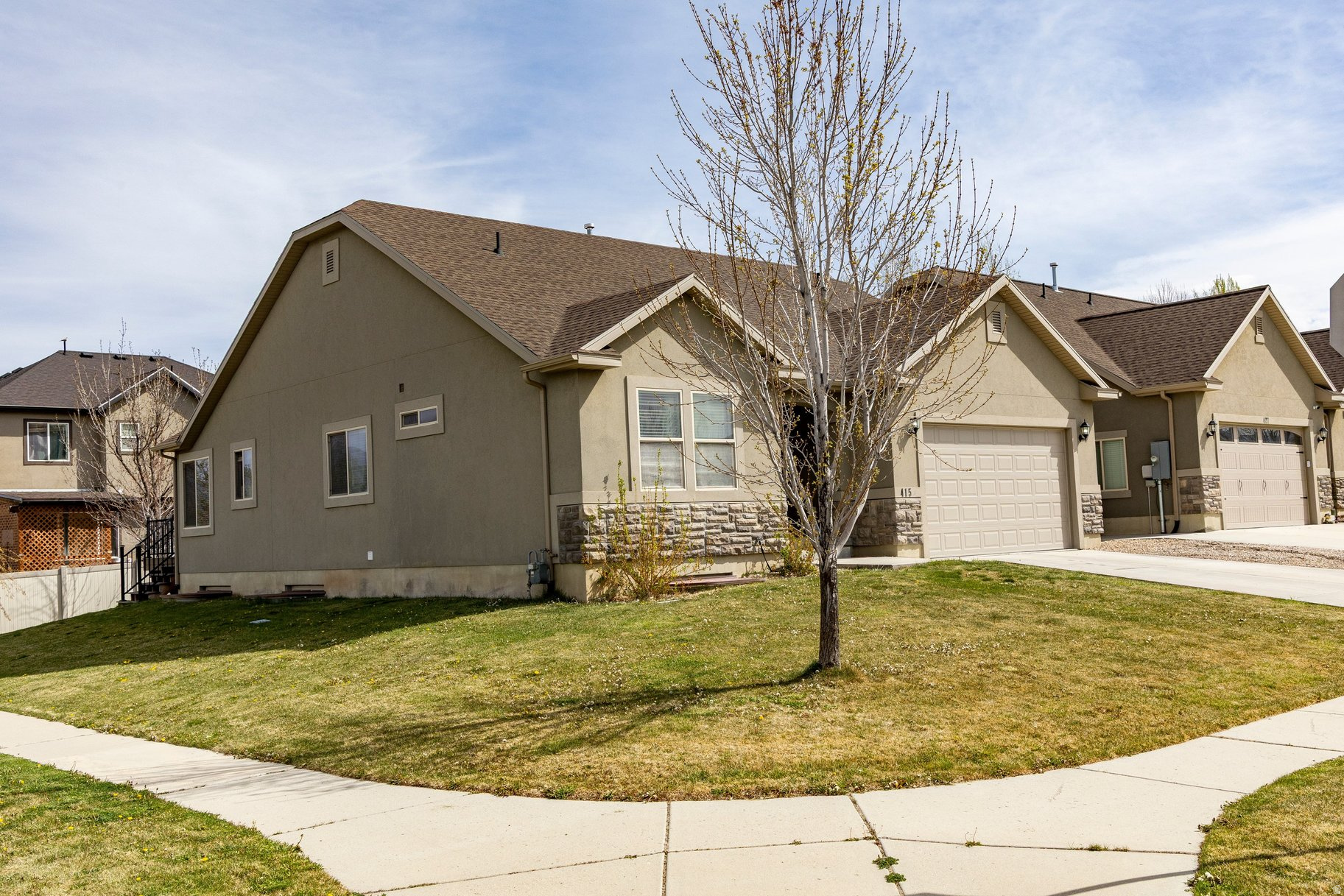 HARVEST FIELDS - Residential
