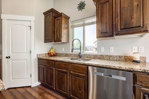 Tiny photo for 415 E ACORD WAY, Heber City, UT 84032 (MLS # 2153628)