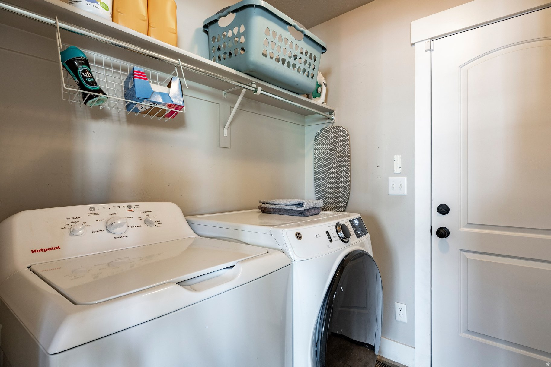 HARVEST FIELDS - Residential