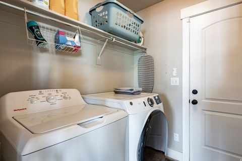 Tiny photo for 415 E ACORD WAY, Heber City, UT 84032 (MLS # 2153628)
