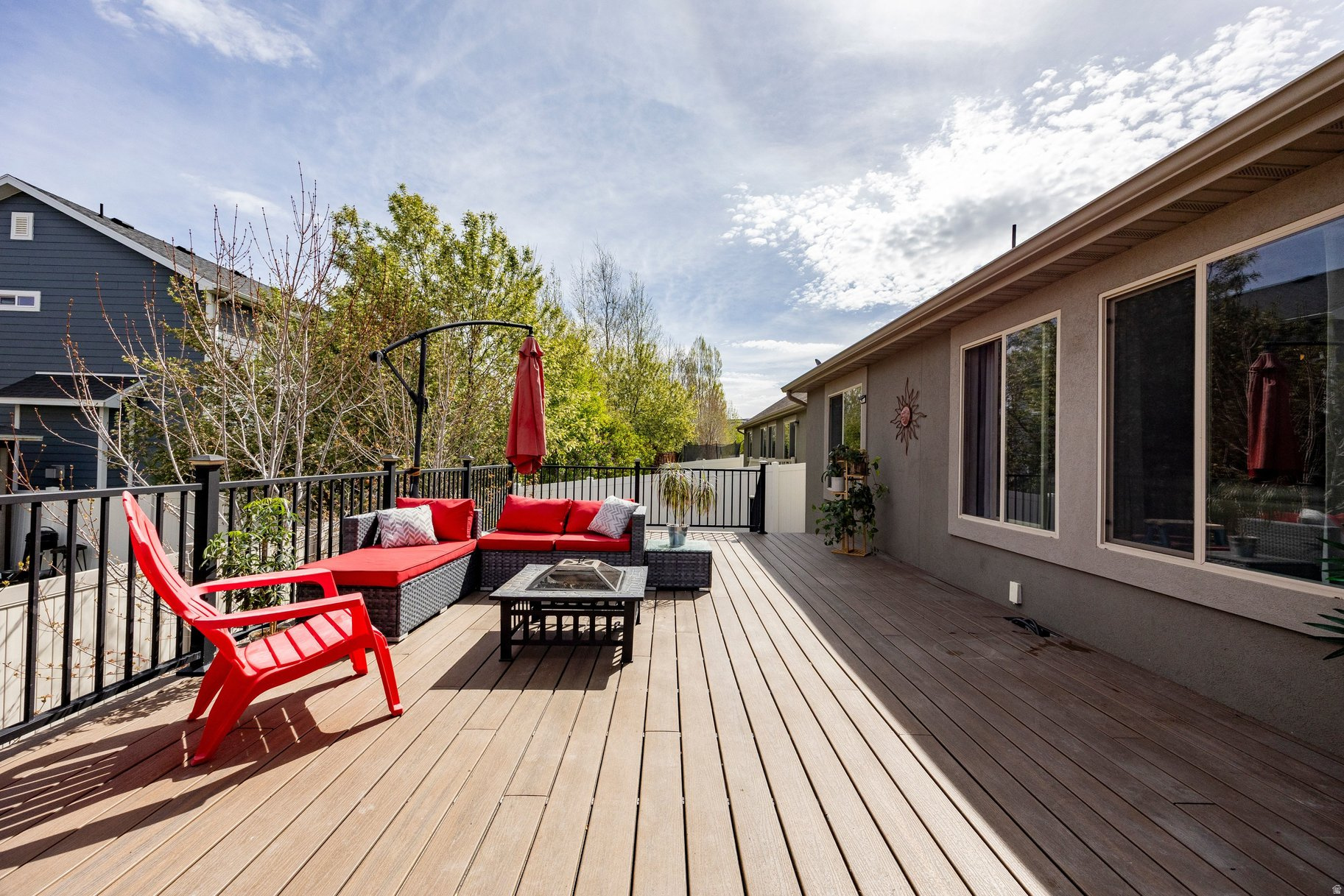 HARVEST FIELDS - Residential