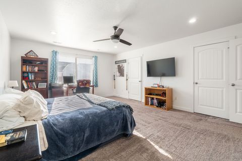 Tiny photo for 457 S DAY DREAM LN, Saratoga Springs, UT 84045 (MLS # 2149388)