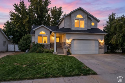 Tiny photo for 149 E SHADOWBROOK LN, Kaysville, UT 84037 (MLS # 2188356)