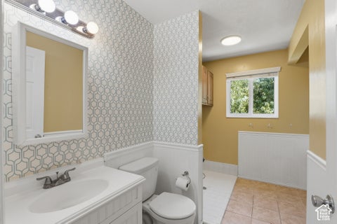 Tiny photo for 149 E SHADOWBROOK LN, Kaysville, UT 84037 (MLS # 2188356)