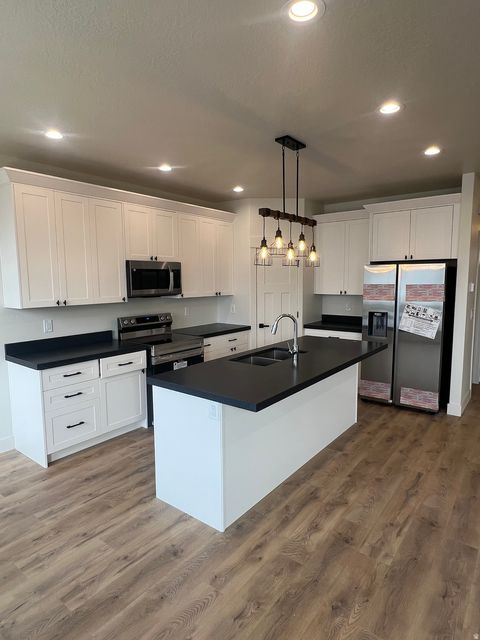 Tiny photo for 128 S 300 W, Payson, UT 84651 (MLS # 2132802)