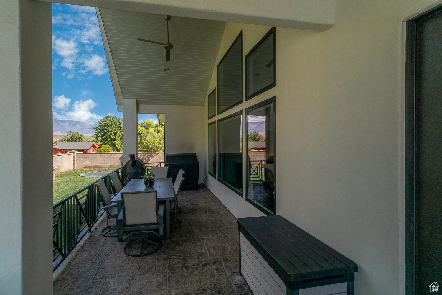 WINDSOR ESTATES AMD - Residential