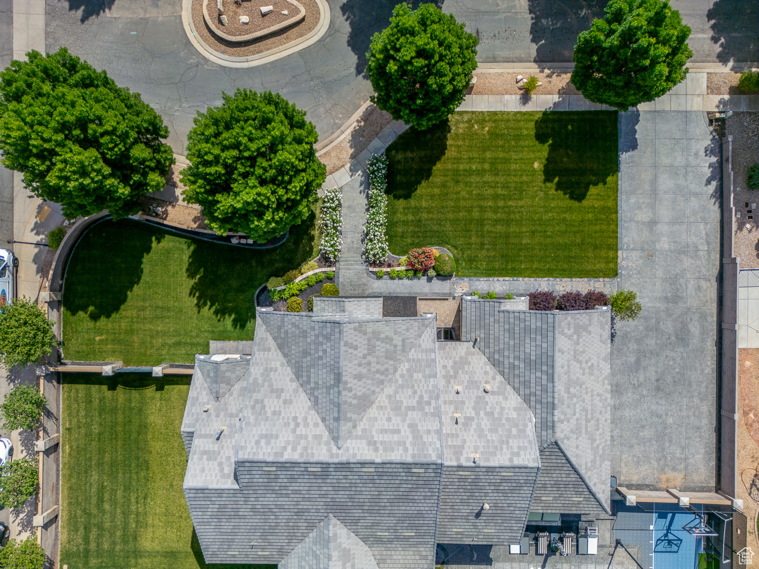 WINDSOR ESTATES AMD - Residential