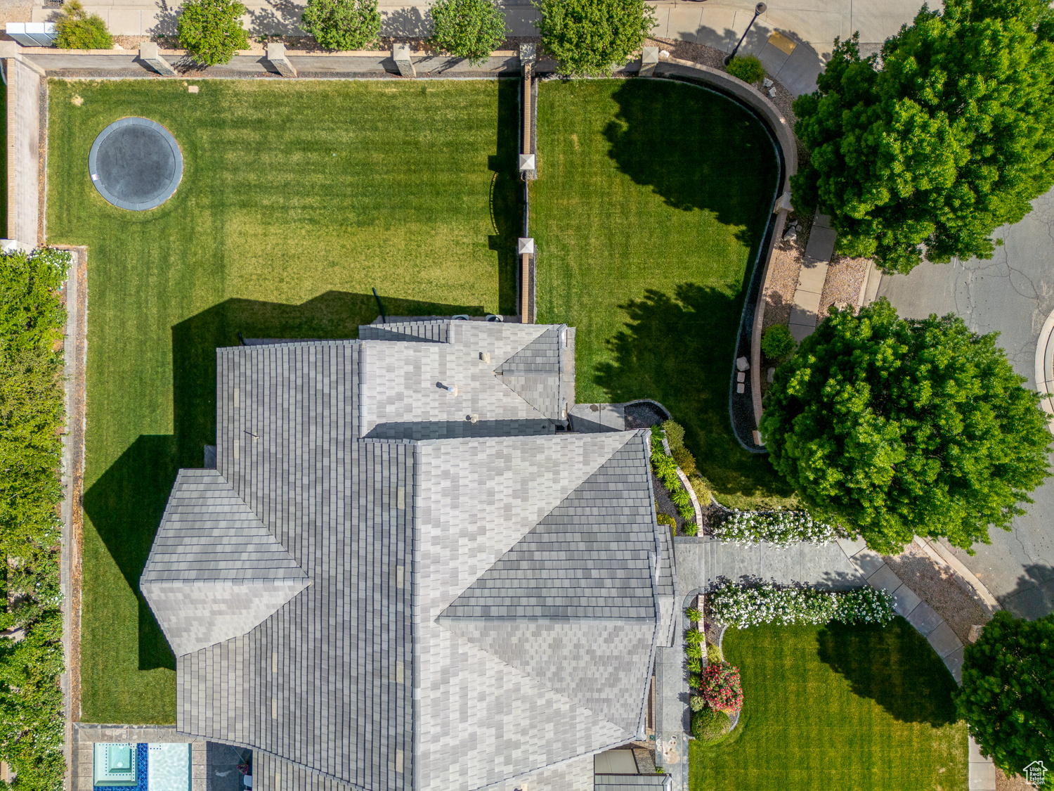 WINDSOR ESTATES AMD - Residential