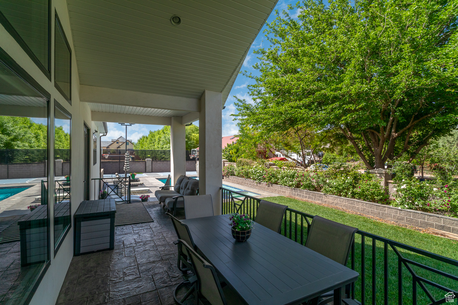 WINDSOR ESTATES AMD - Residential