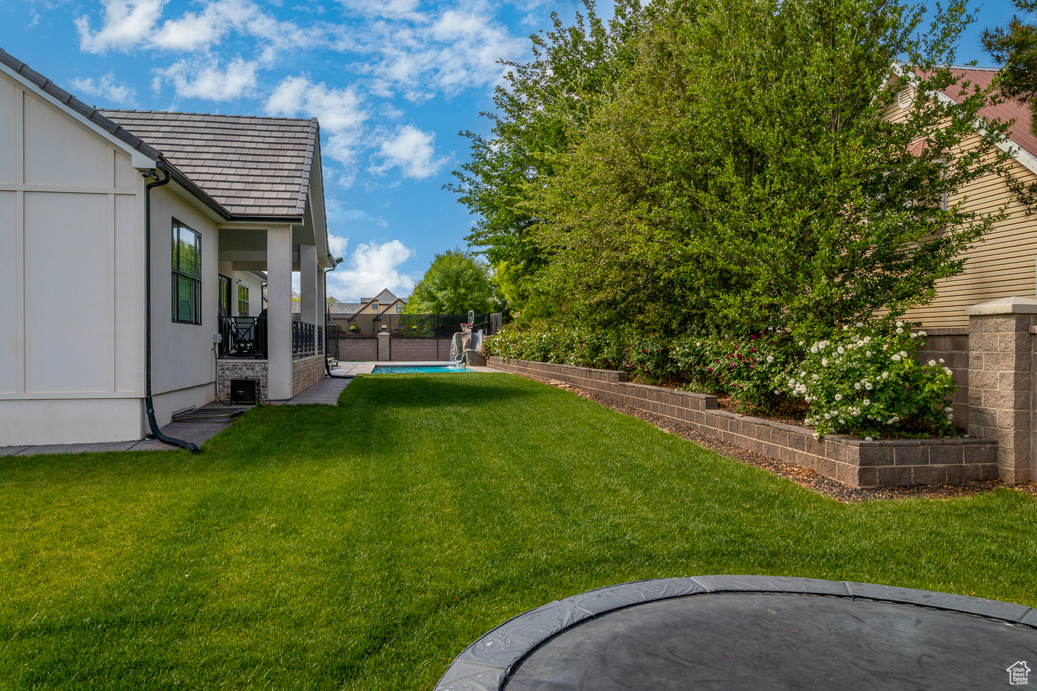 WINDSOR ESTATES AMD - Residential