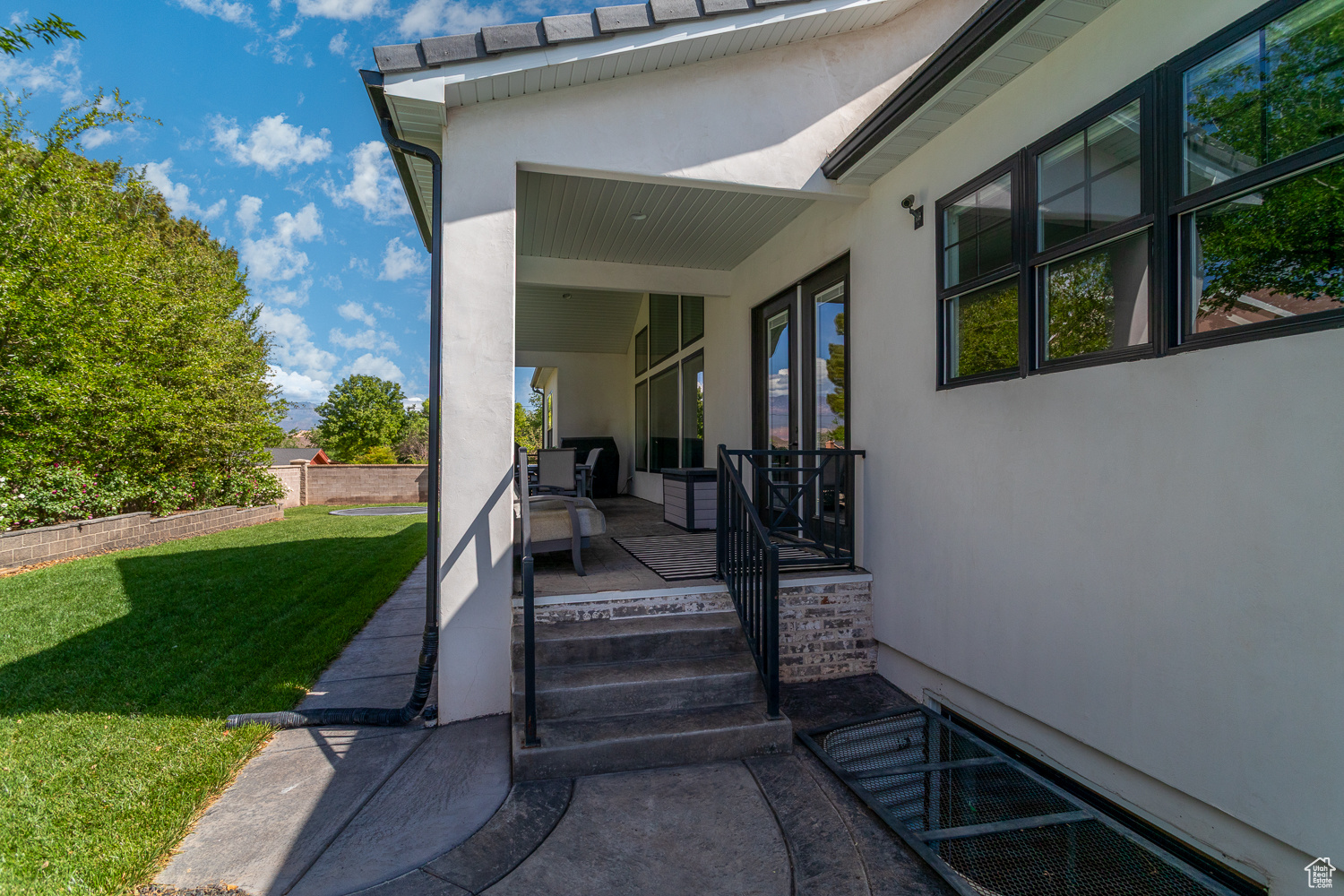 WINDSOR ESTATES AMD - Residential