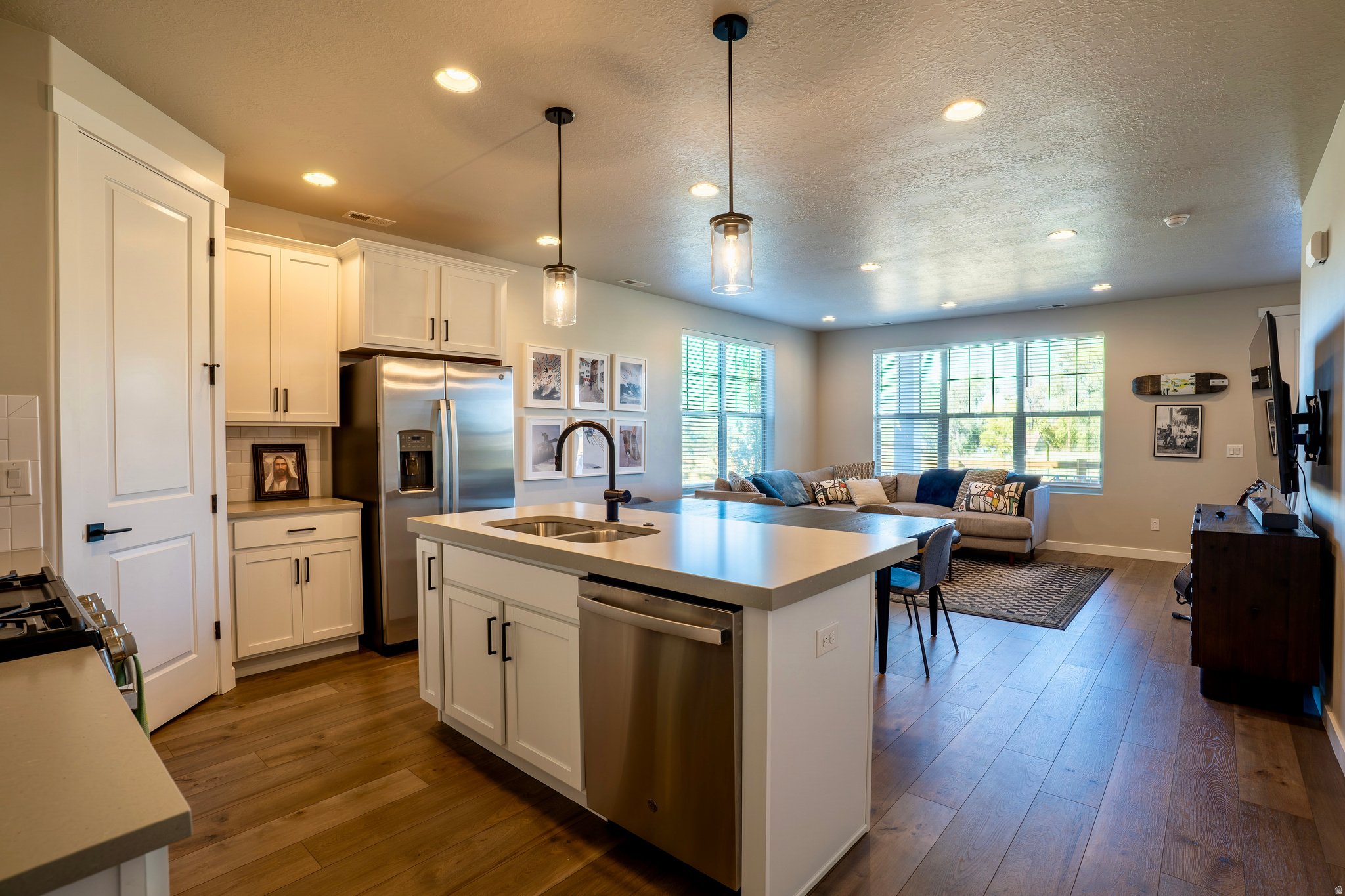 MURRAY HEIGHTS 1023 - Residential