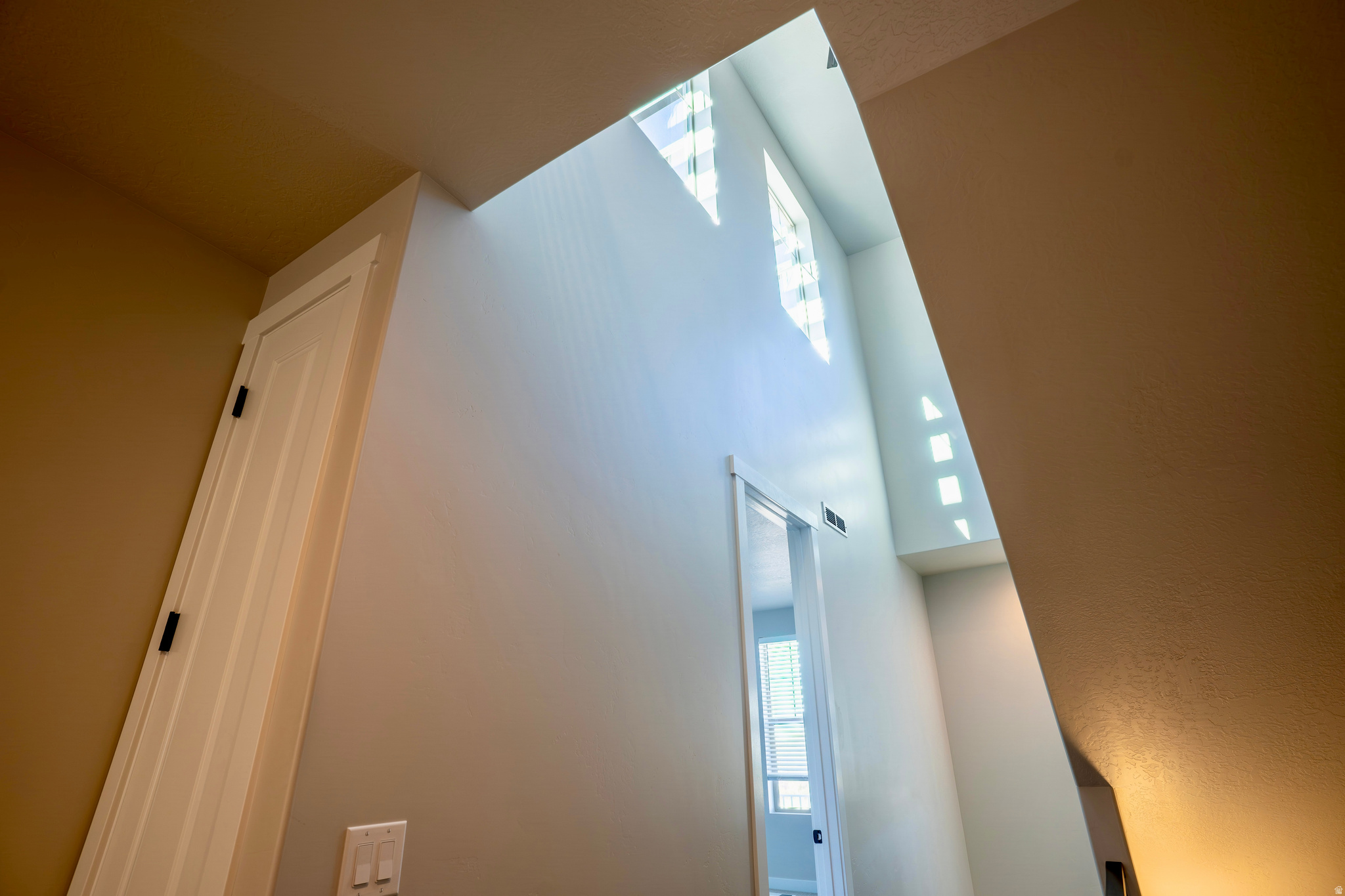 MURRAY HEIGHTS 1023 - Residential