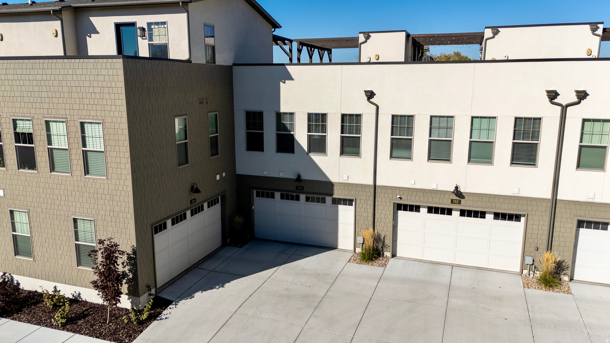 MURRAY HEIGHTS 1023 - Residential