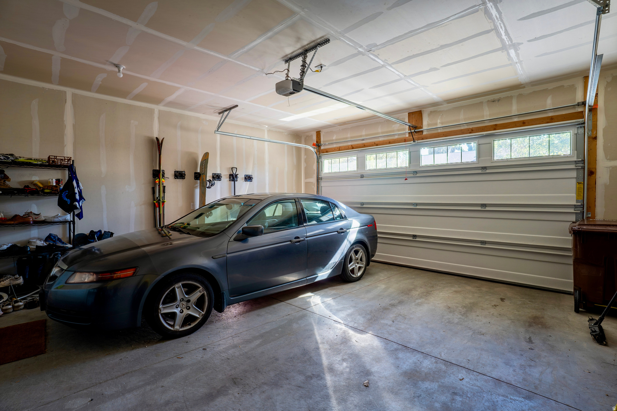 MURRAY HEIGHTS 1023 - Residential