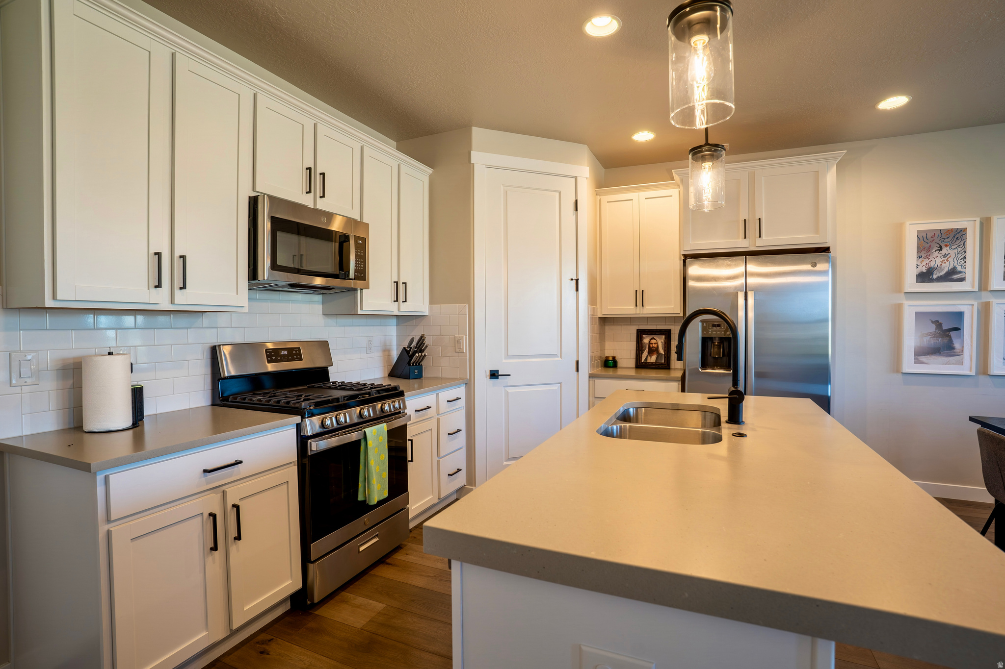 MURRAY HEIGHTS 1023 - Residential