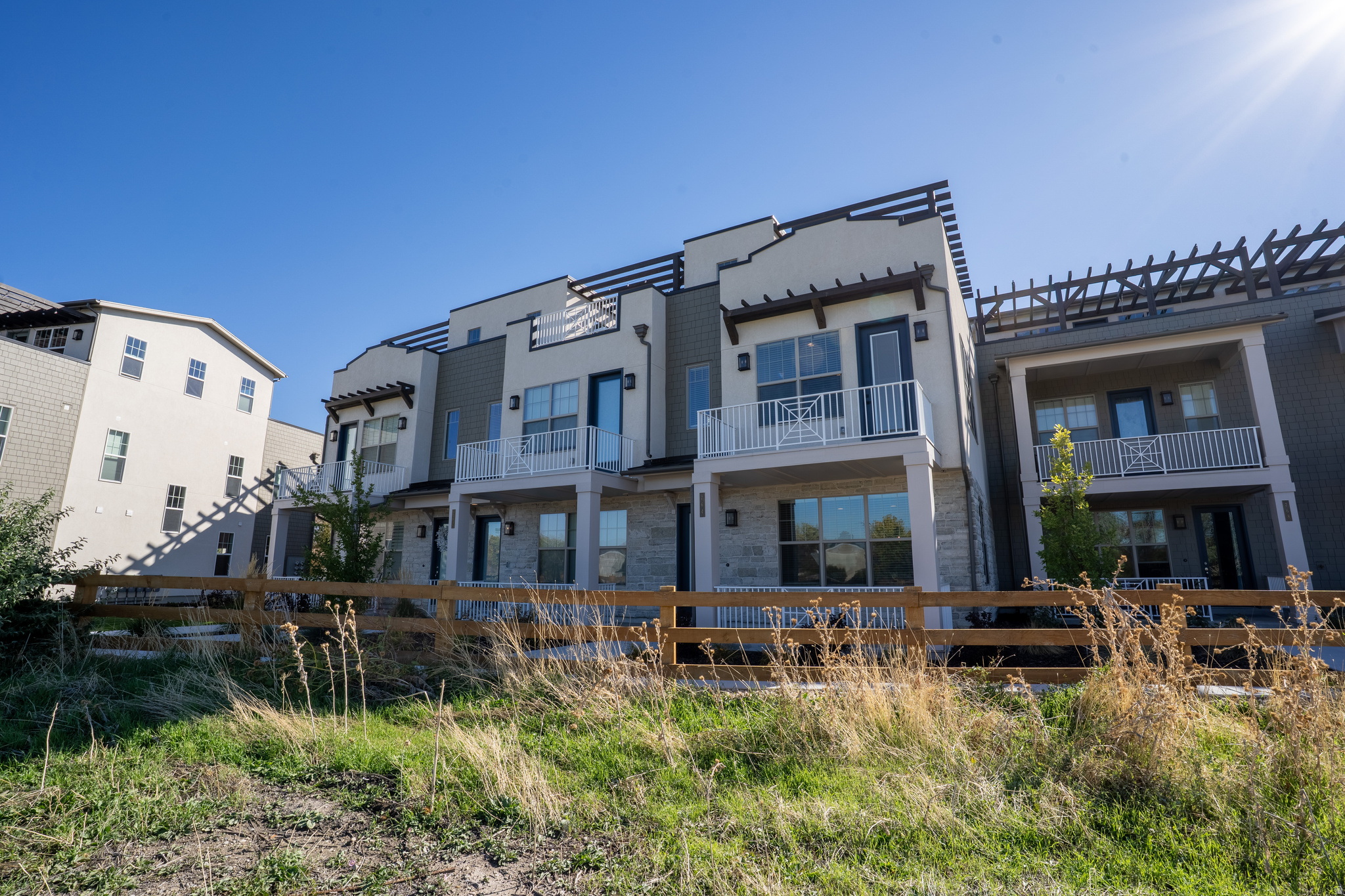 MURRAY HEIGHTS 1023 - Residential