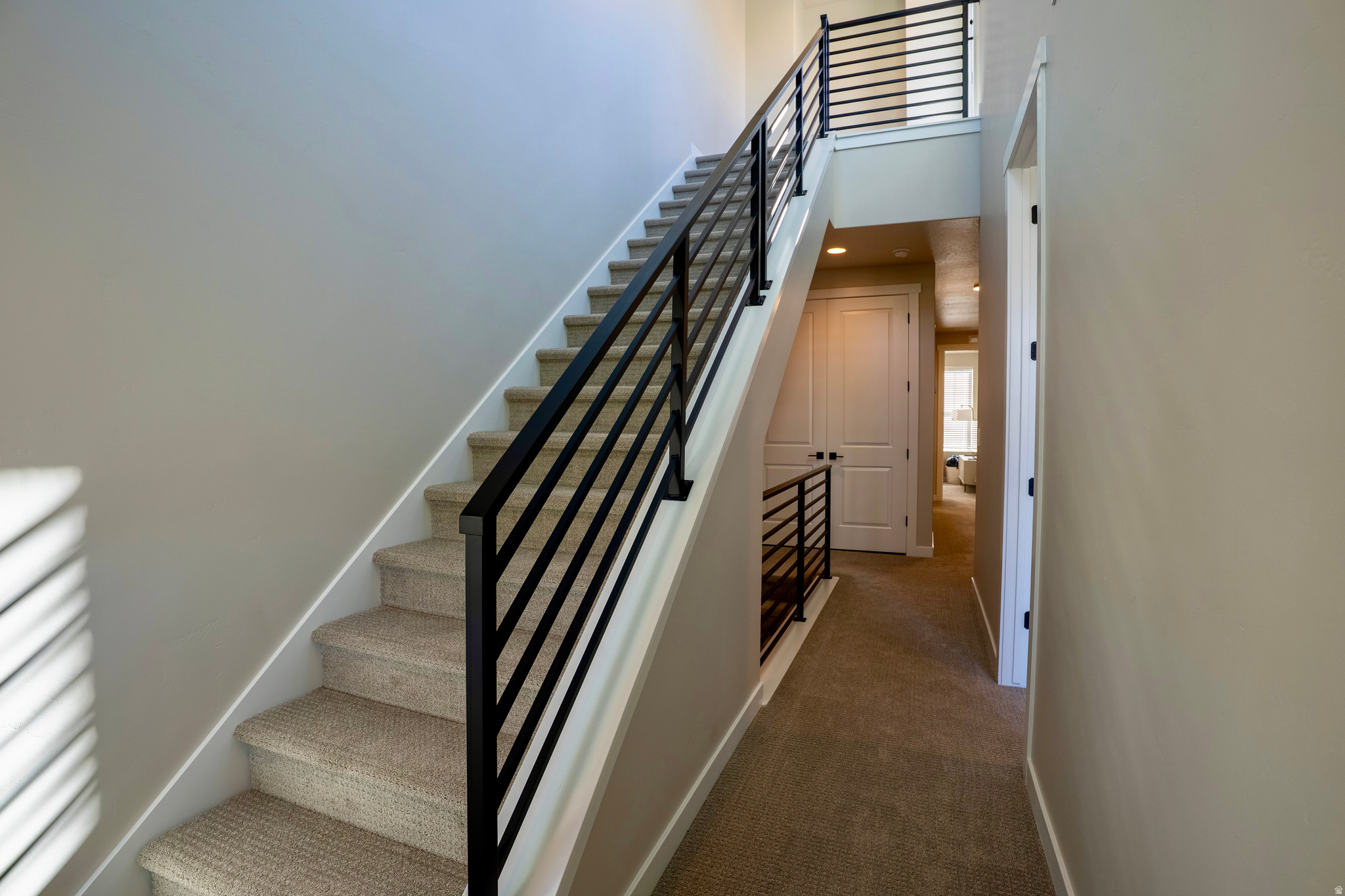 MURRAY HEIGHTS 1023 - Residential